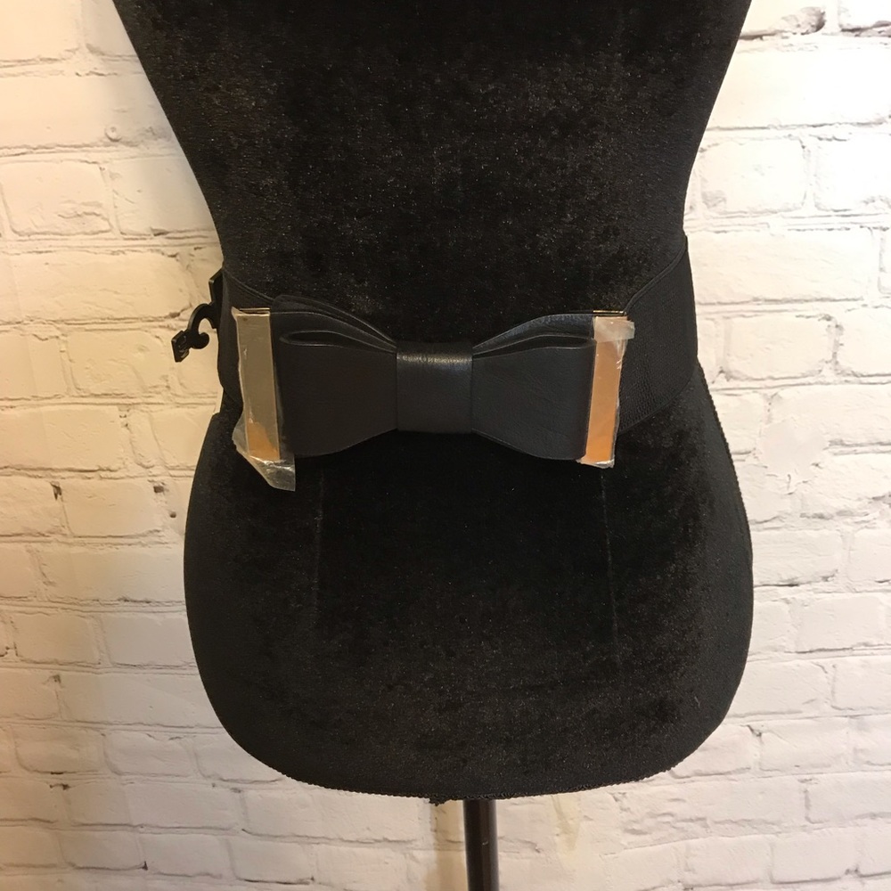 Wide Elastic Waist Belt with Bow